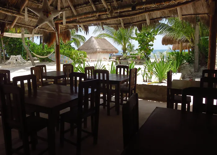 Acamaya Reef Hotel